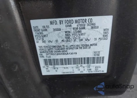 2006 Ford F-150 Stx/Xl/Xlt z USA, uszkodzony, nr VIN 1FTRX12WX6NA13019